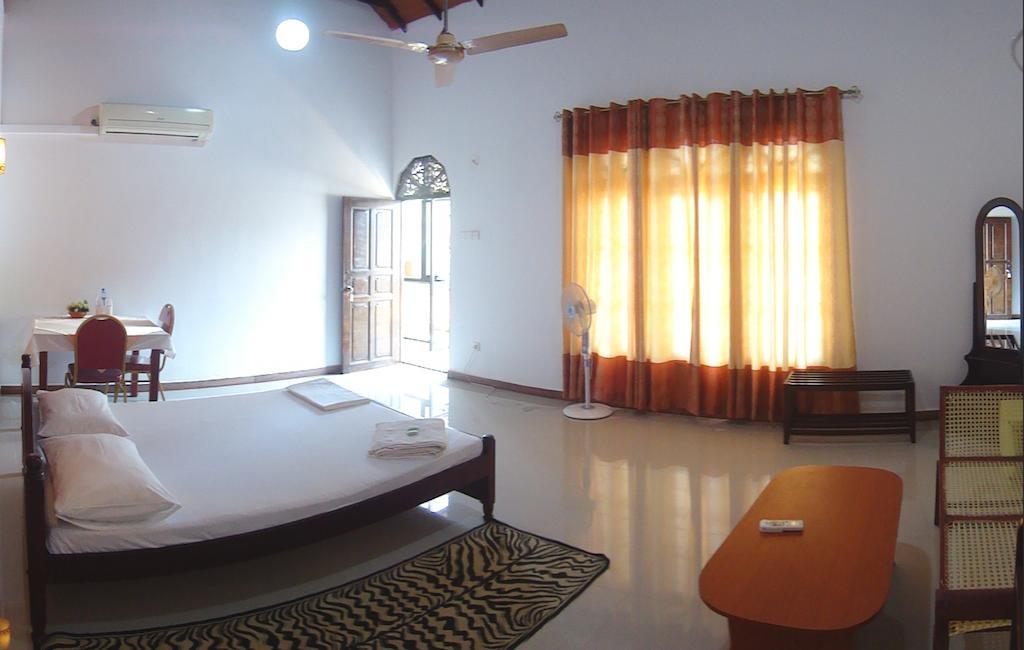 Green Land Guest House Pinnawala  Oda fotoğraf