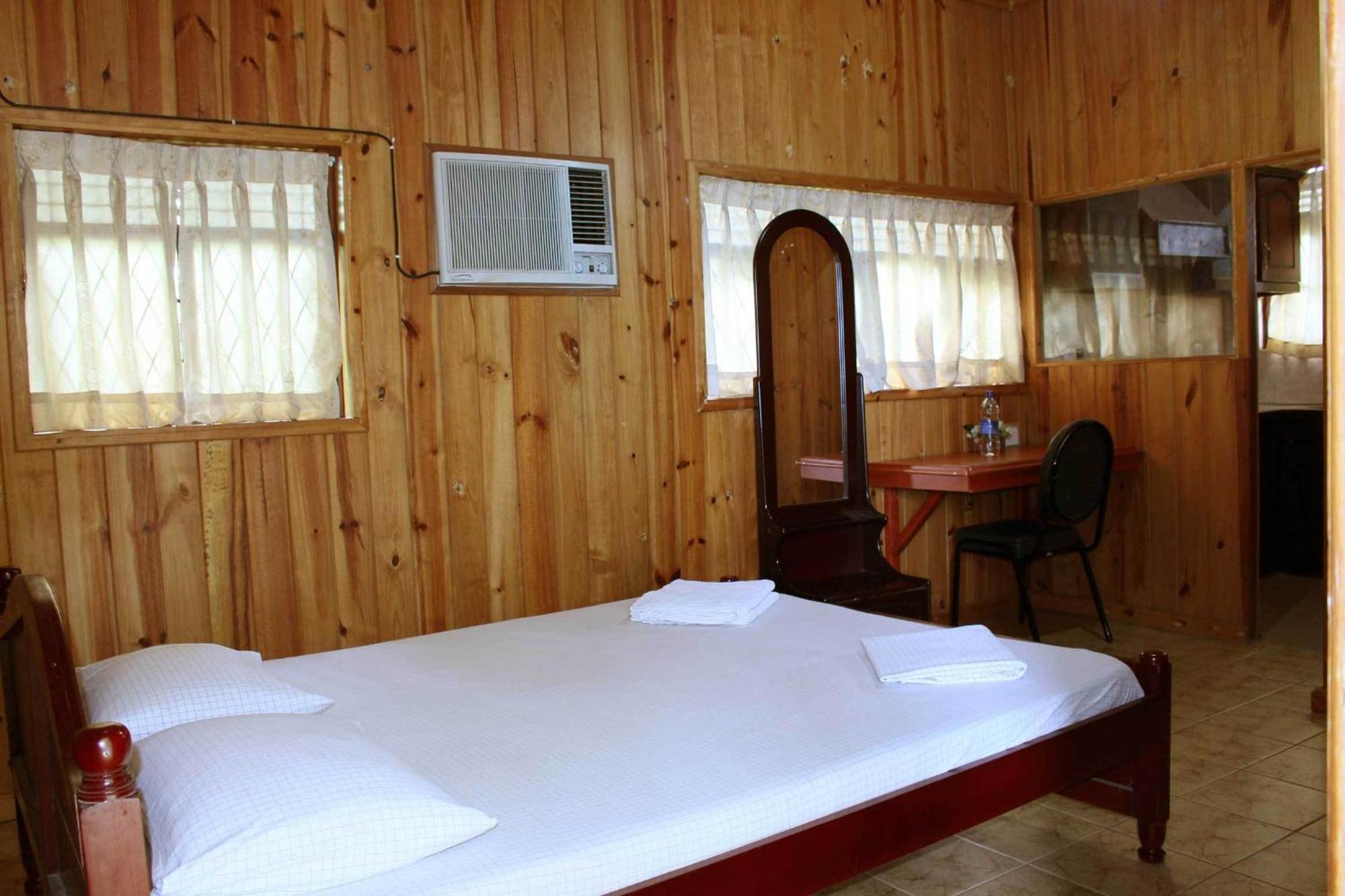 Green Land Guest House Pinnawala  Oda fotoğraf